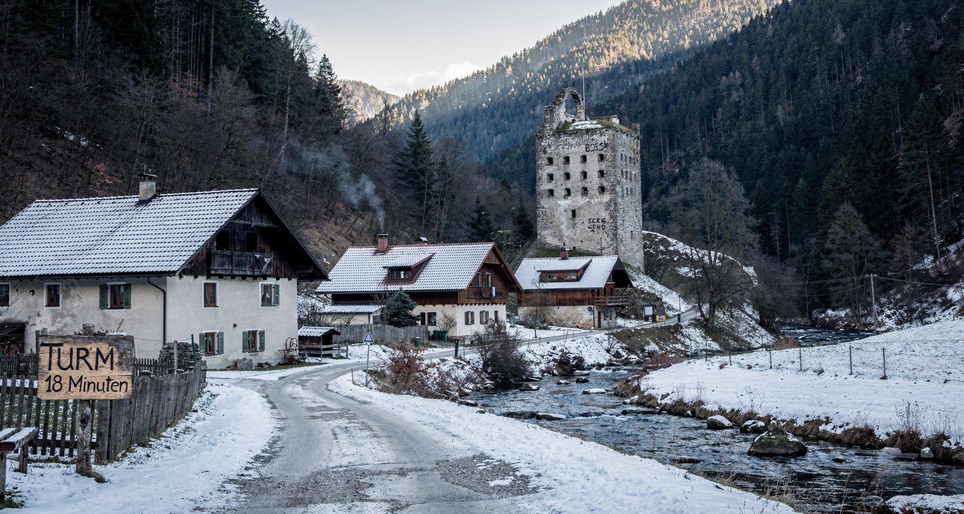 Dorfburg (Landkreis Teichdorf – Seeland)